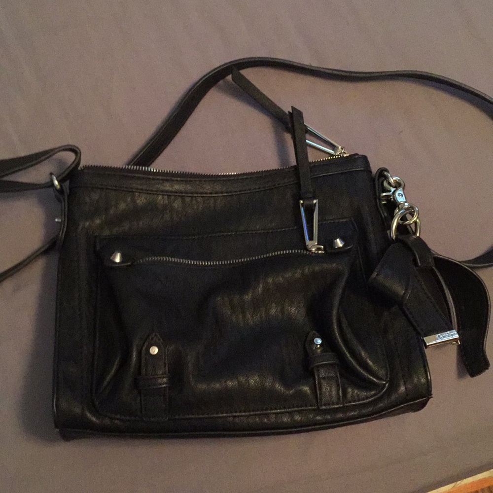 Black Jessica Simpson crossbody purse